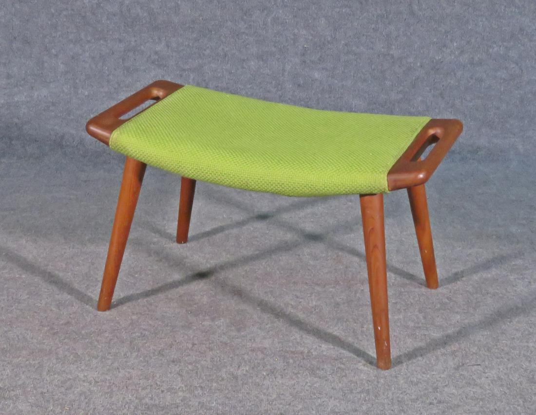 PAPA BEAR STYLE TEAK BENCH (1 of 2)