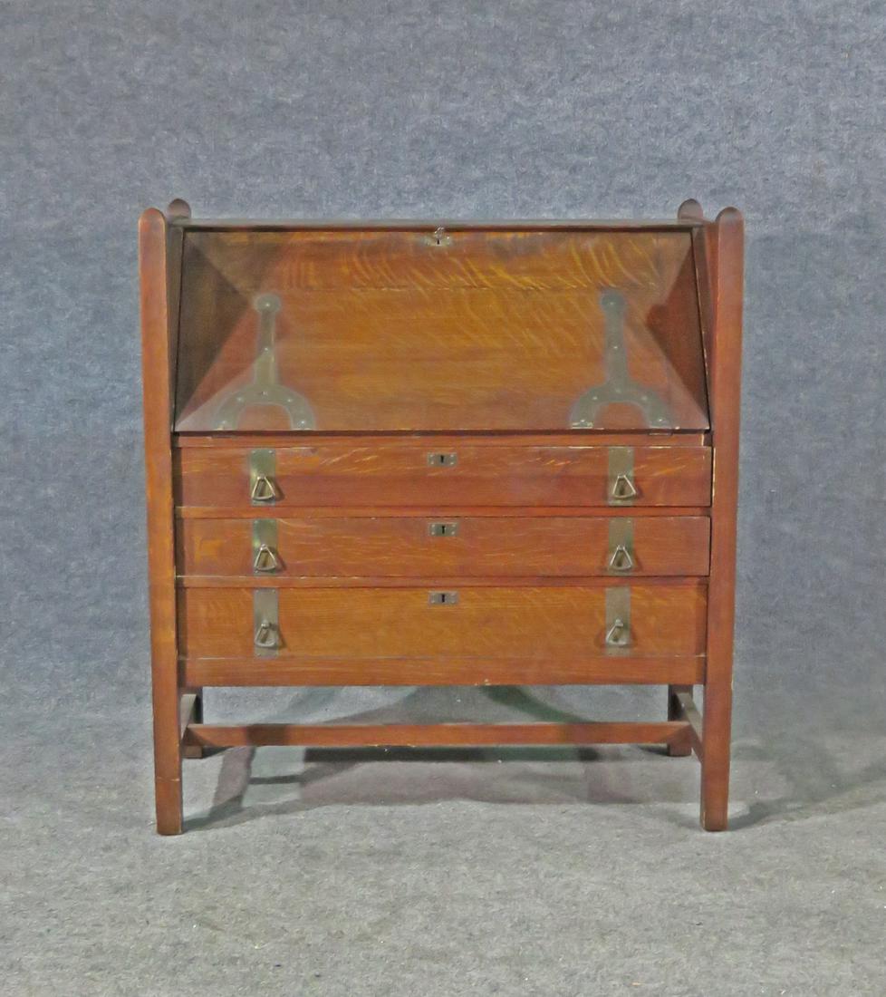LIMBERTS MISSION OAK SECRETARTY DESK (1 of 7)