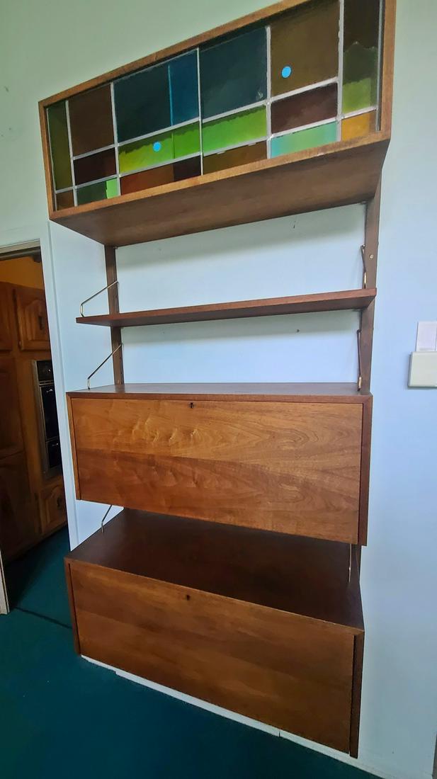 AMERICAN WALNUT SINGLE WALL UNIT/BAR CABINET (1 of 4)