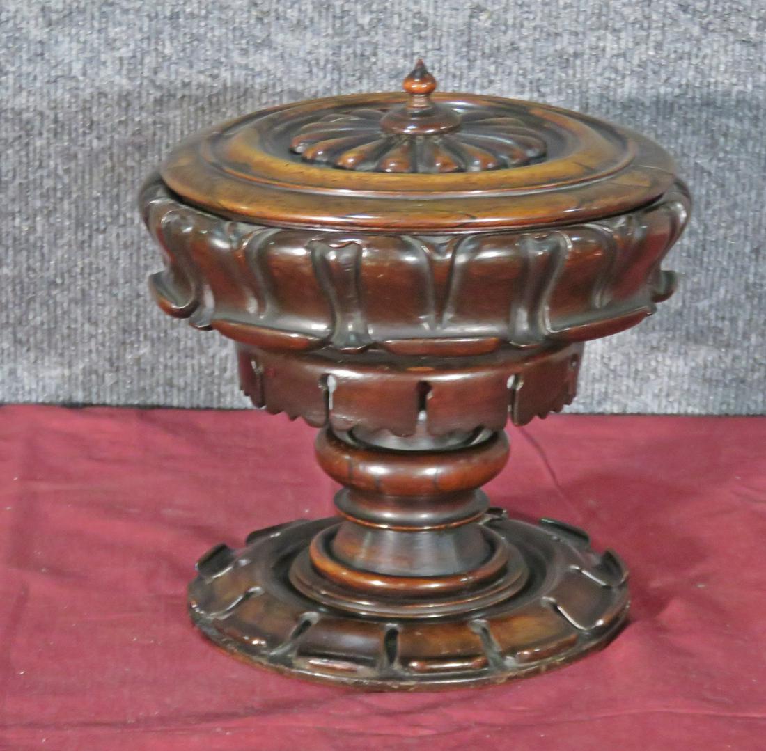 ANTIQUE ENGLISH SEWING BOX (1 of 6)