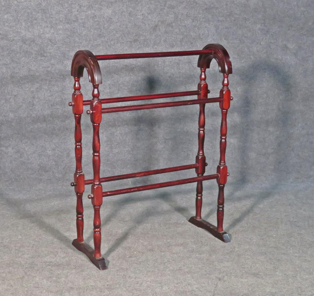 RED MAHOGANY TOWEL RACK (1 of 9)