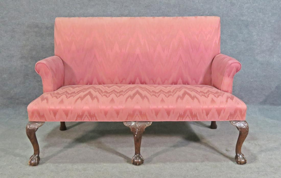 CHIPPENDALE STYLE SETTEE (1 of 6)