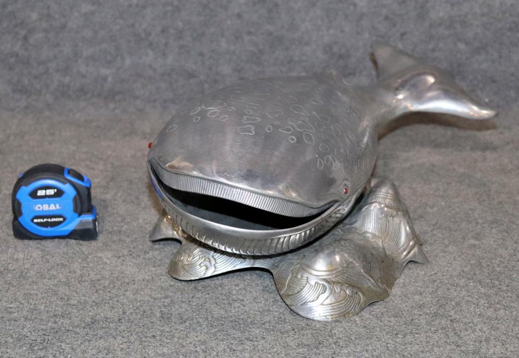 3 PC ARTHUR COURT WHALE TUREEN: Signed Arthur Court. 7" h x 24" w x 12 3/4" d.