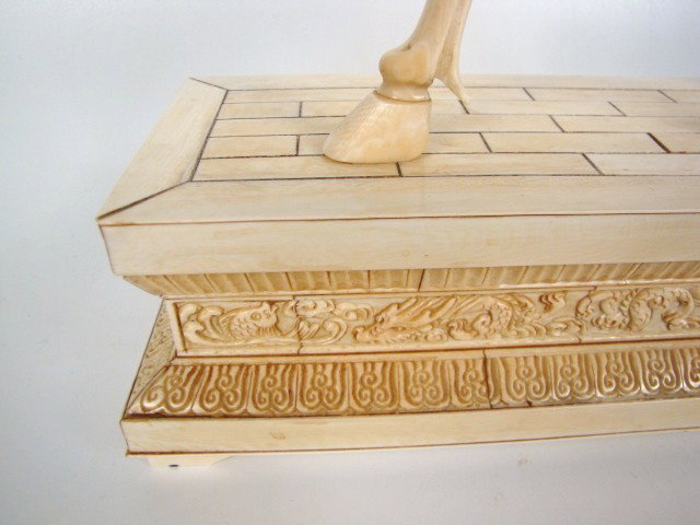 Pr. CHINESE IVORY HORSES - 5