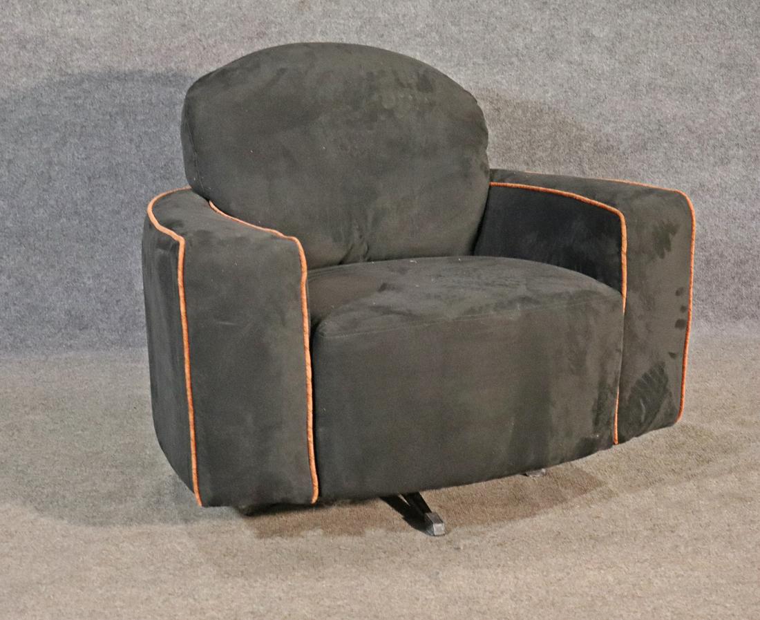 MCM UPHOLSTERED SWIVEL CHAIR (1 of 4)