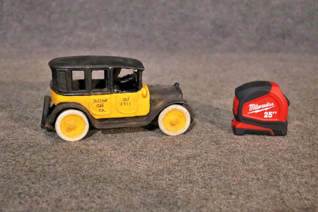 VINTAGE TOY CAB (1 of 8)