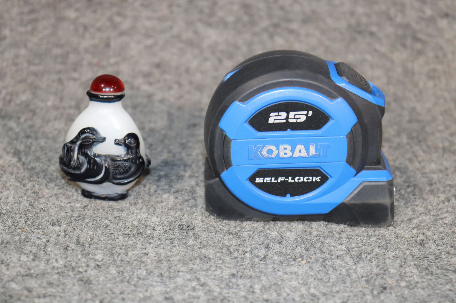 ASIAN SNUFF BOTTLE (1 of 4)