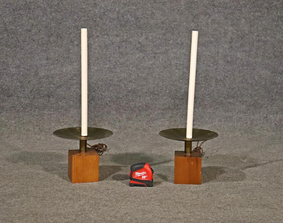 PAIR TOMMI PARZINGER STYLE LAMPS (1 of 8)