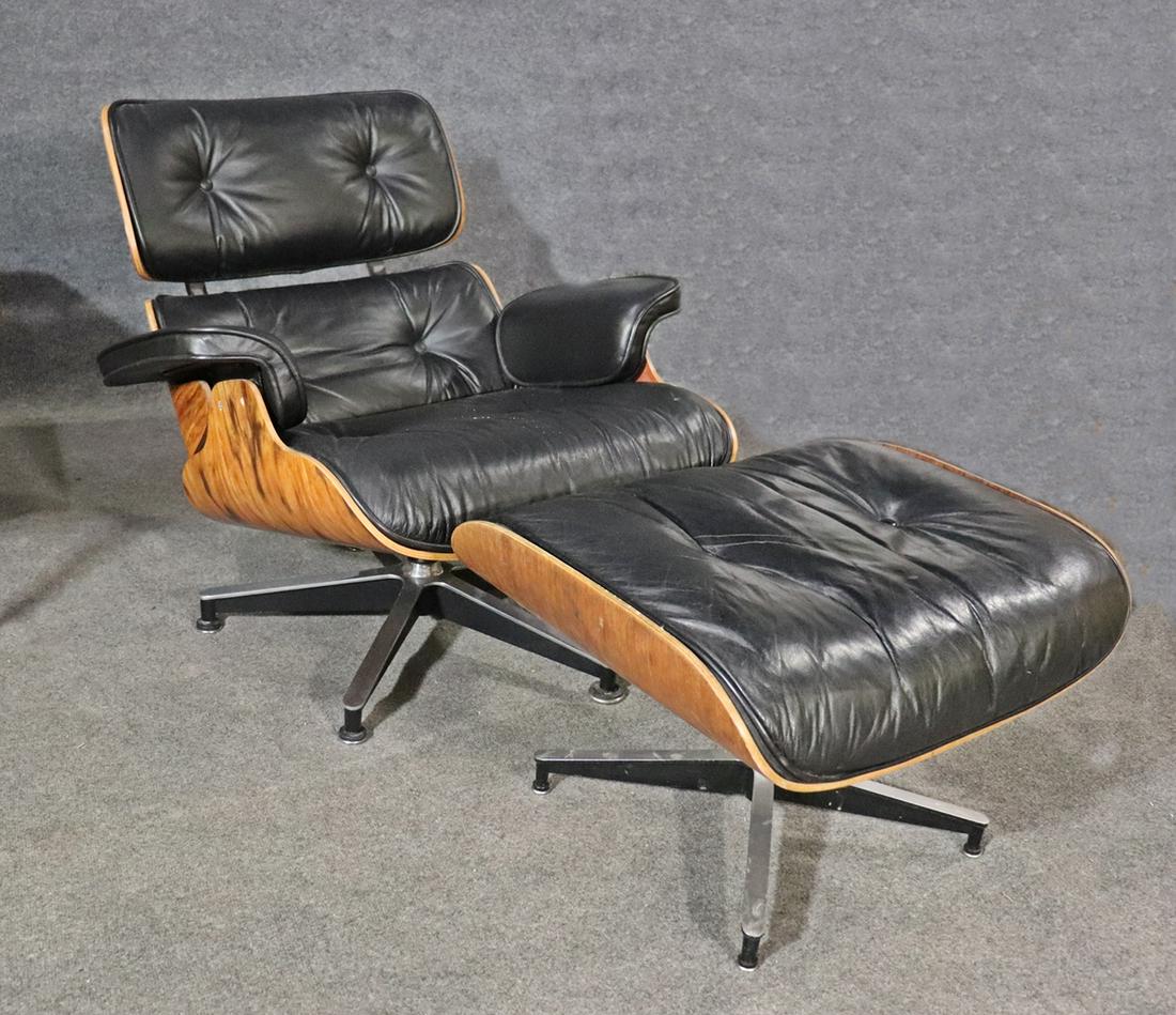 EAMES CHAIR & OTTOMAN (1 of 14)