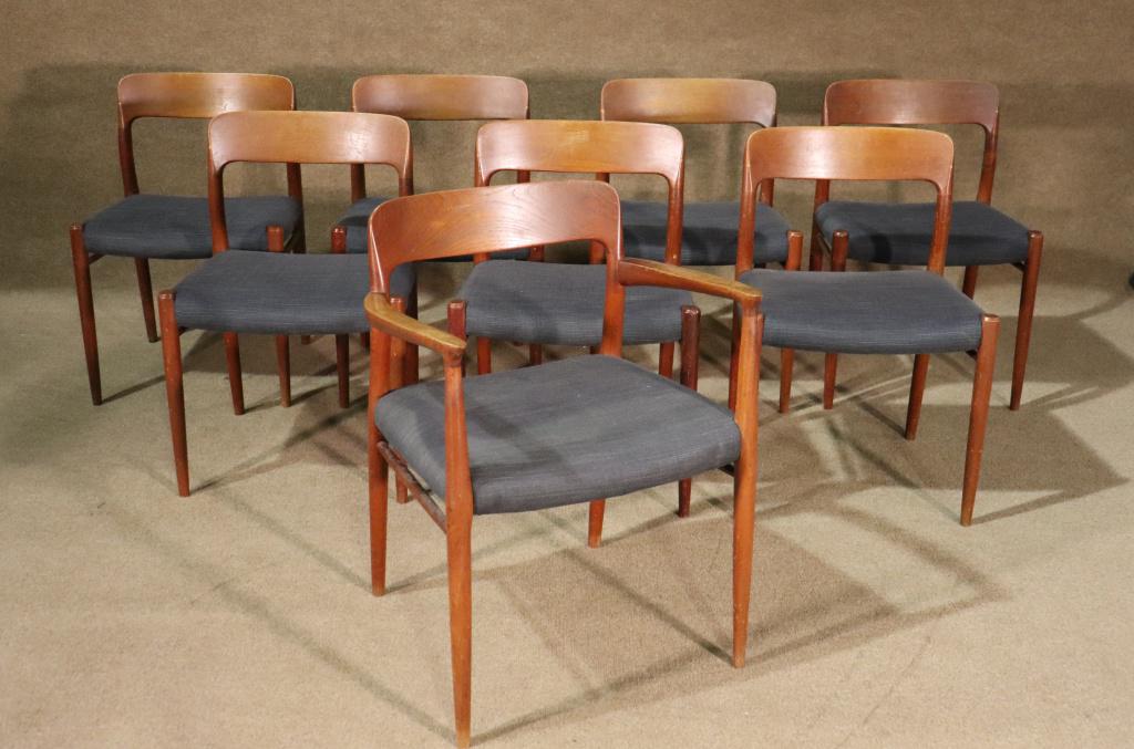 8 TEAK DINING CHAIRS (1 of 15)