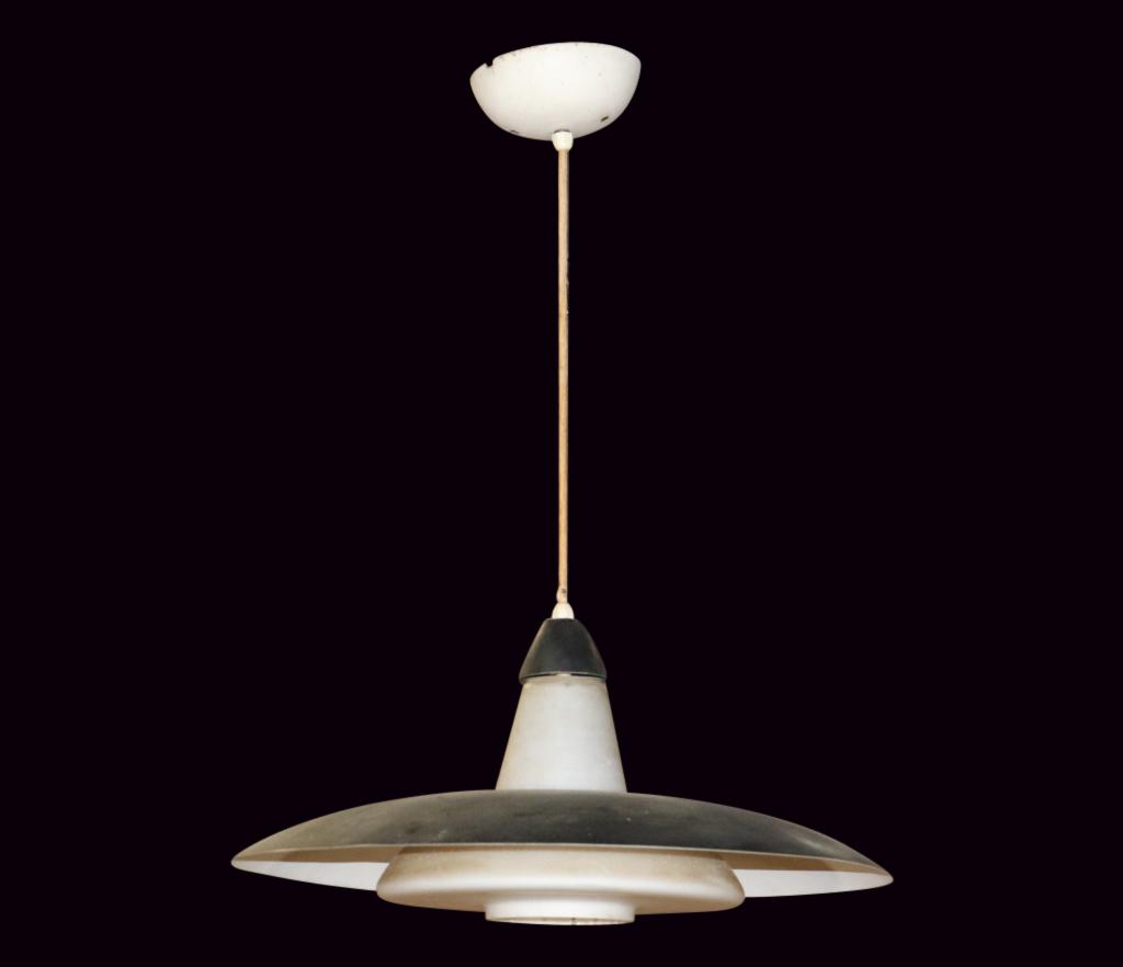 MID CENTURY MODERN HANGING LIGHT (1 of 10)