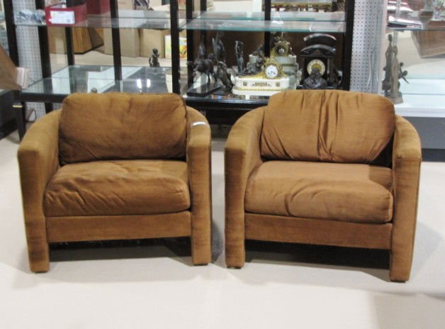 Pair SELIG LOUNGE CHAIRS: Good condition.
