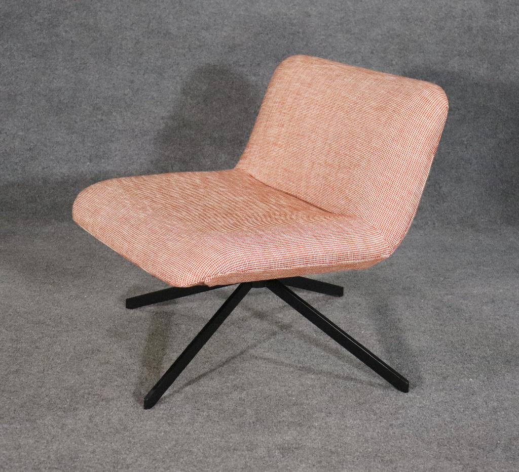 HBF SWIVEL LOUNGE CHAIR: Metal frames. Swivels. Upholstered. 26 3/4" h x 26 1/4" w x 28 3/4" d. Seat height 17".