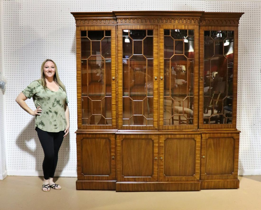 MAITLAND SMITH CROTCH MAHOGANY BREAKFRONT (1 of 20)