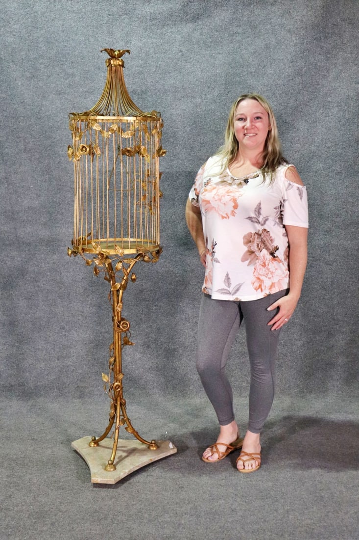 ANTIQUE VICTORIAN STYLE BIRDCAGE (1 of 10)