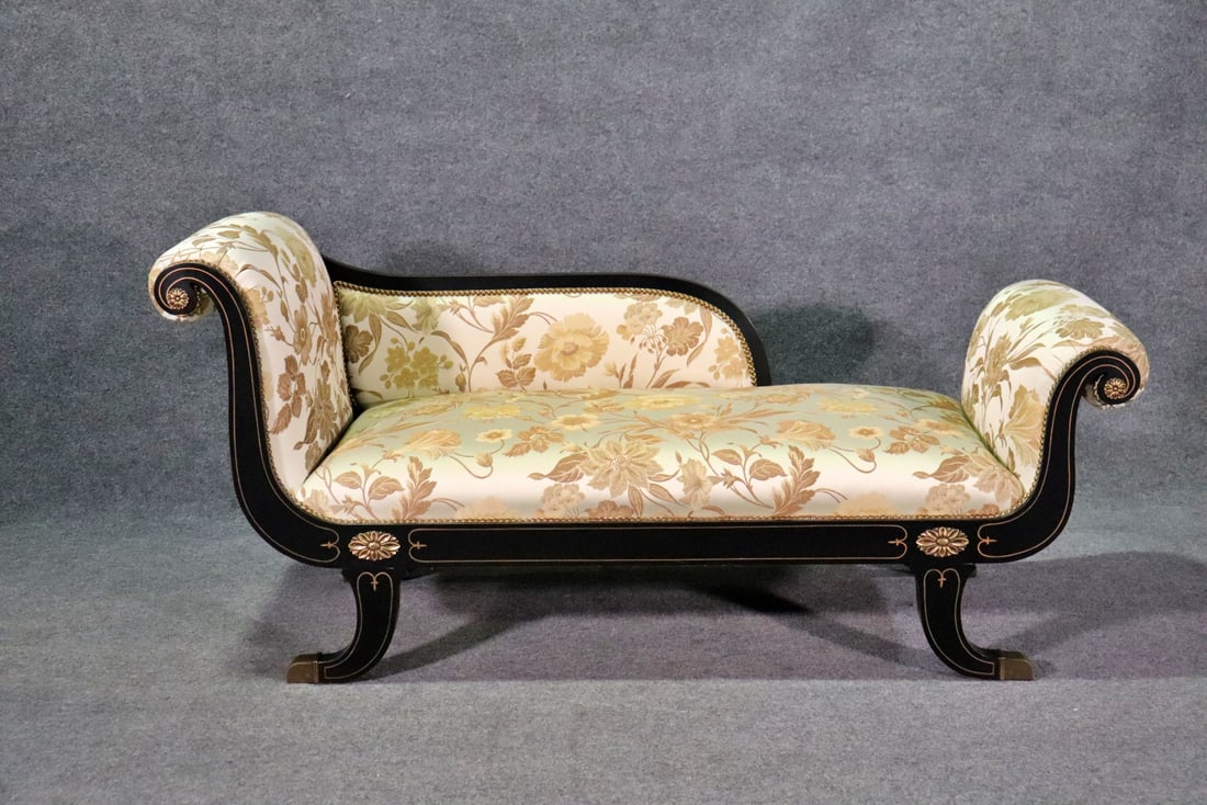 KARGES NEOCLASSICAL STYLE RECAMIERE (1 of 11)