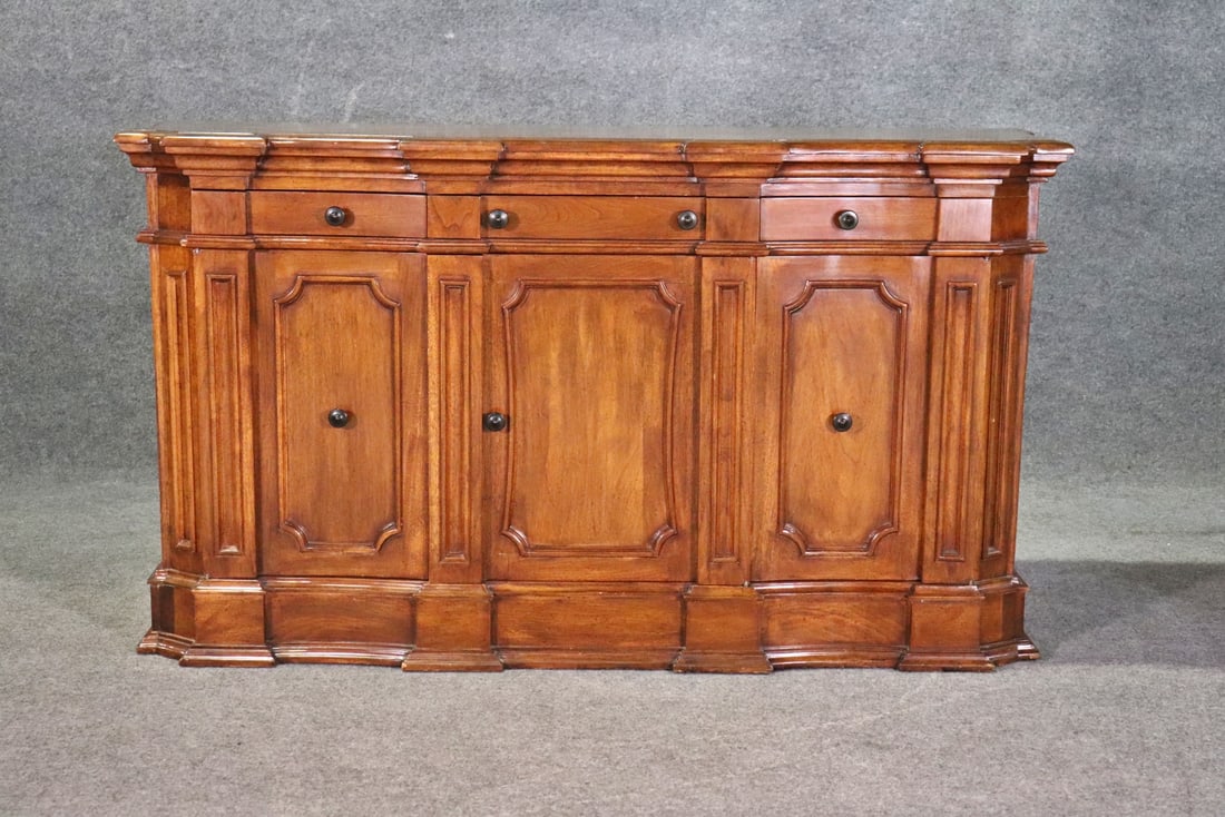 ITALIAN BAROQUE STYLE SIDEBOARD (1 of 16)