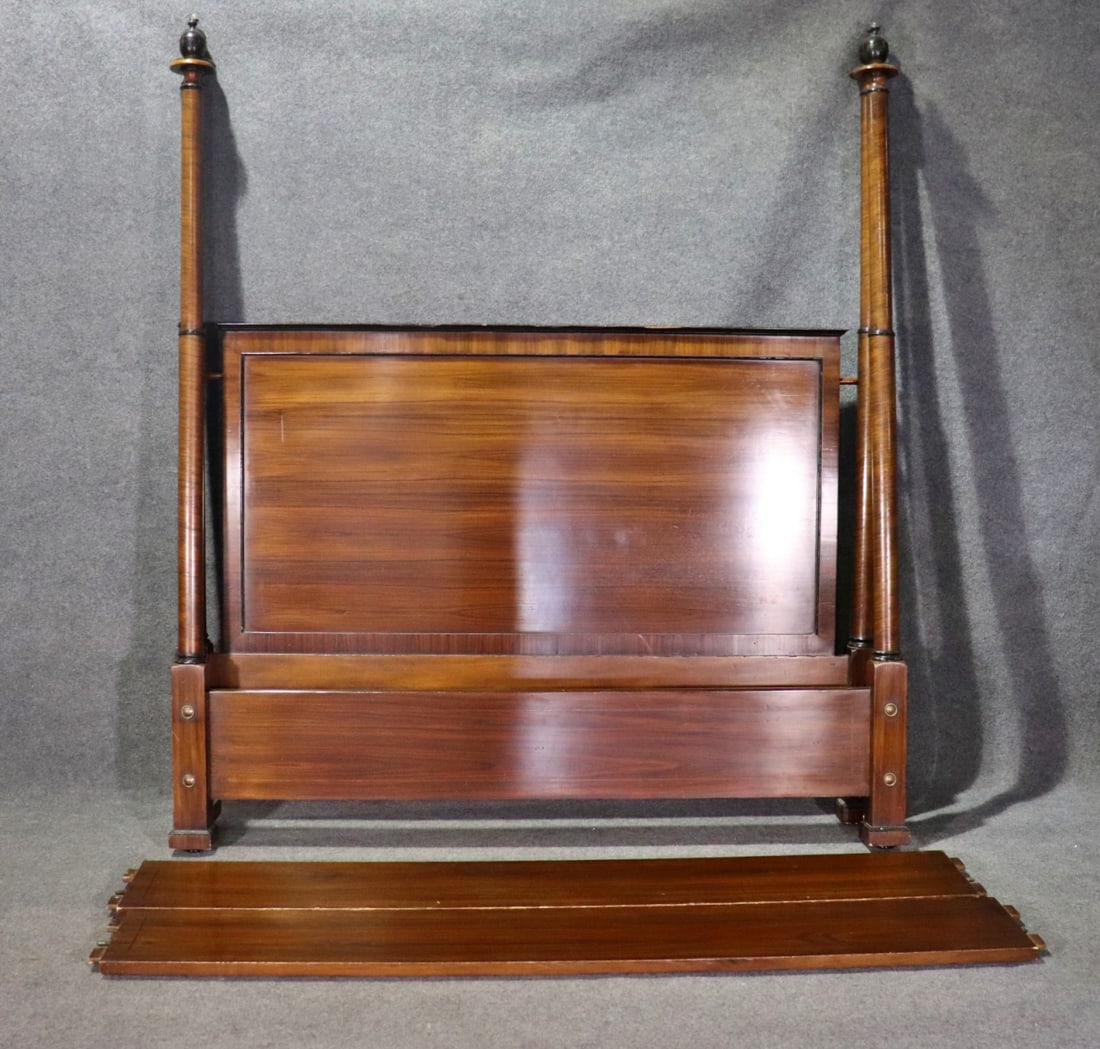 NEOCLASSICAL KING SIZE POSTER BED (1 of 9)