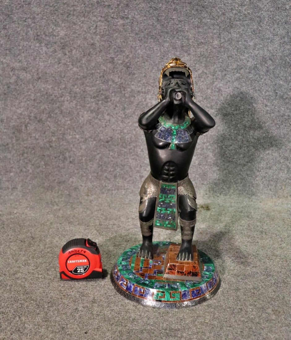 MAYAN OR AZTEC SCULPTURE (1 of 12)