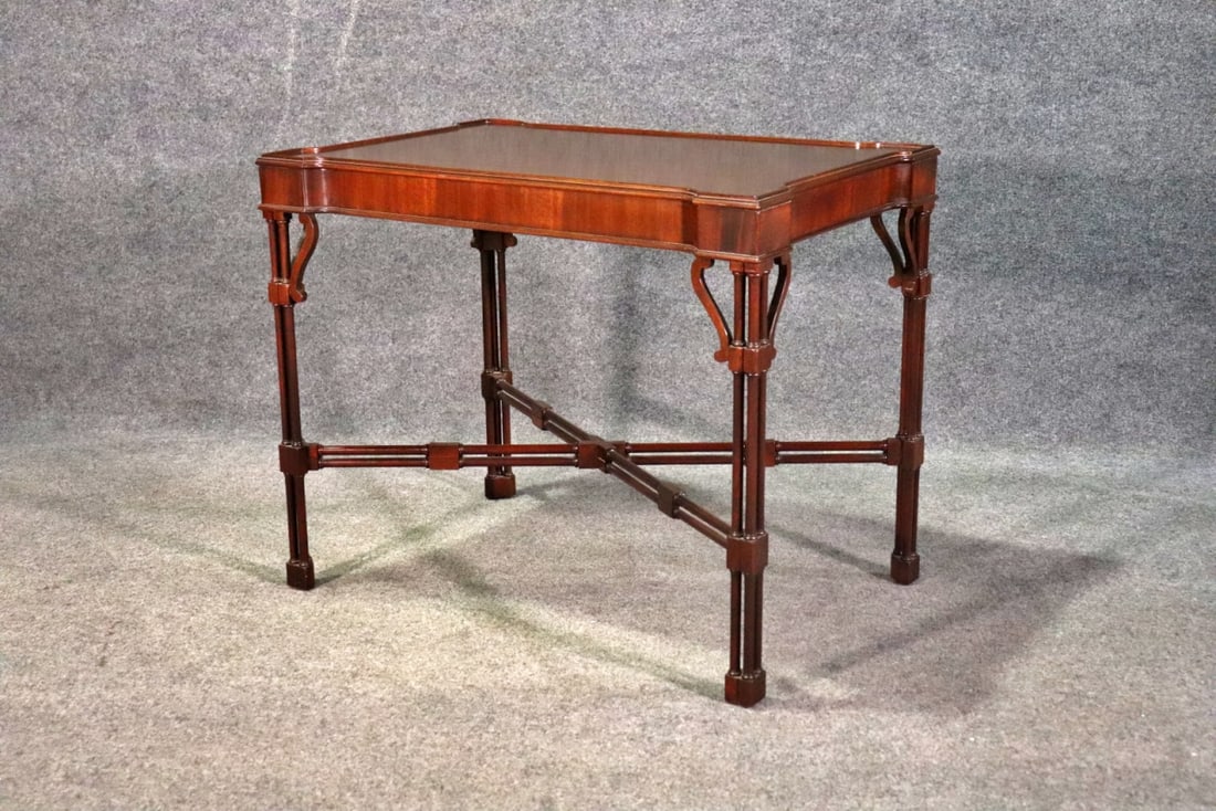 DREXEL HERITAGE CHINESE CHIPPENDALE END TABLE (1 of 11)