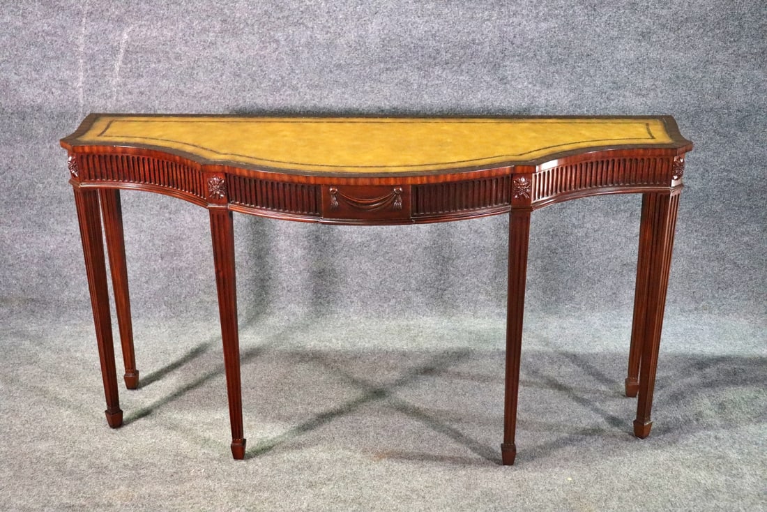 MAITLAND SMITH MAHOGANY CONSOLE TABLE (1 of 11)