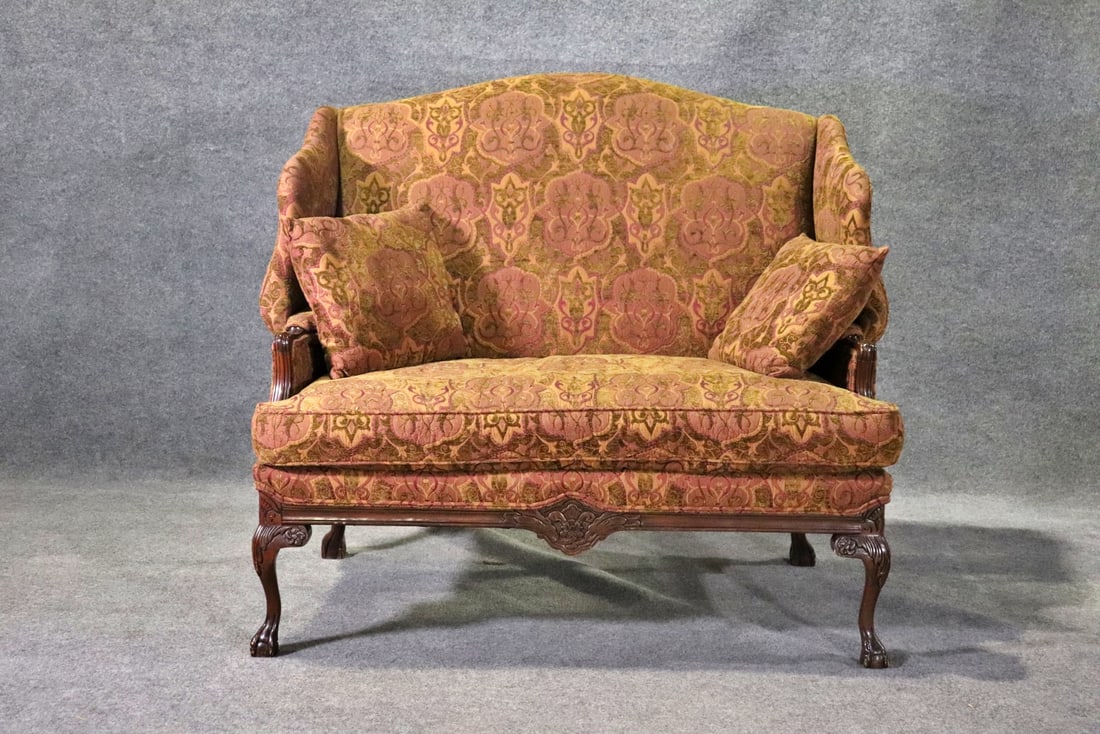 HARDEN UPHOLSTERED SETTEE (1 of 12)
