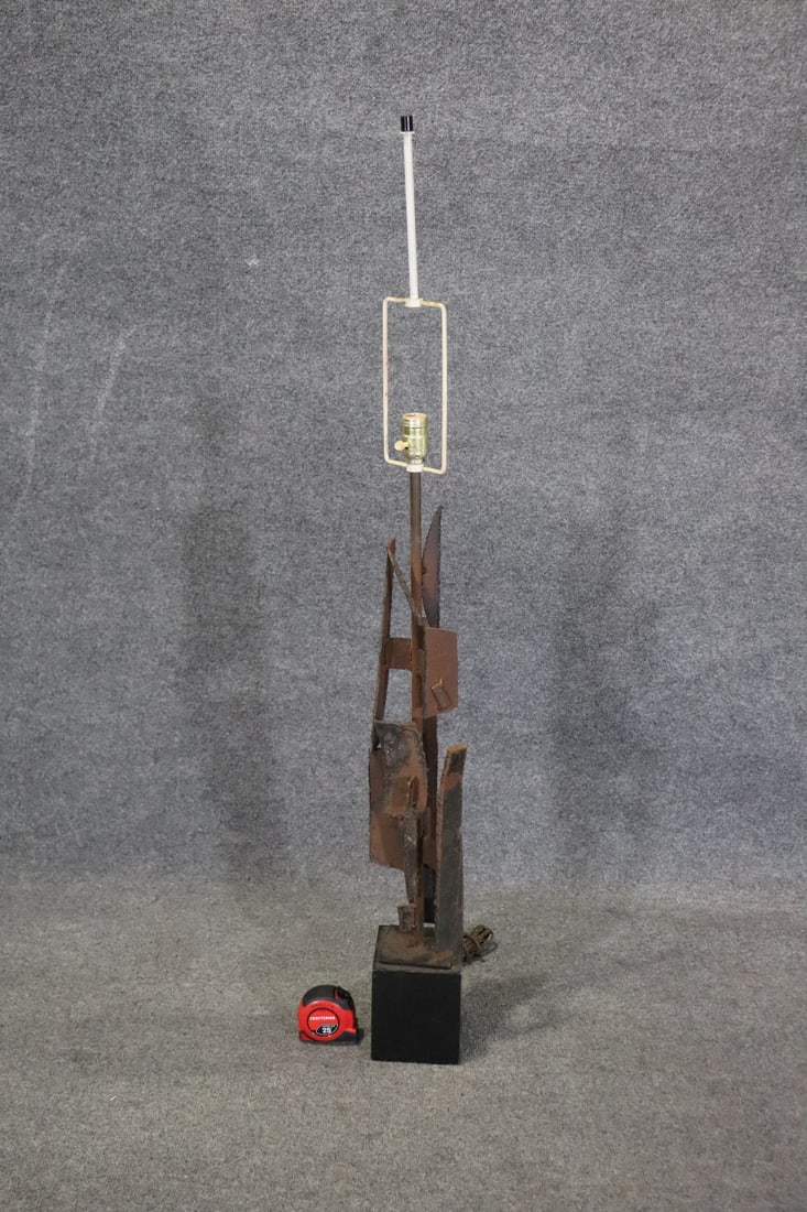 RICHARD BARR FOR LAUREL BRUTALIST STYLE LAMP (1 of 7)