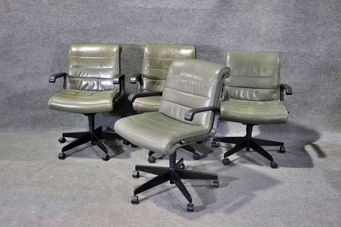 4 KNOLL SWIVEL ADJUSTABLE OFFICE CHAIRS (1 of 16)
