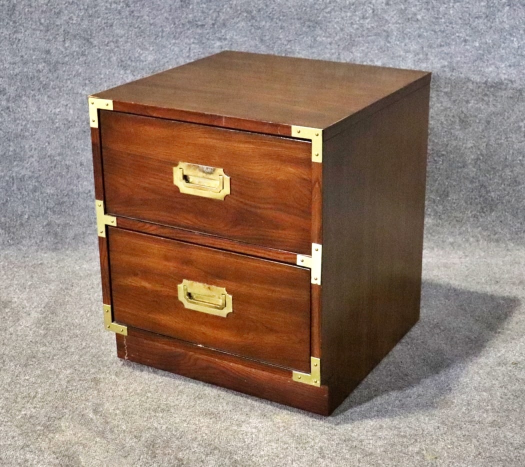 BERNHARDT 2 DRAWER NIGHTSTAND (1 of 9)