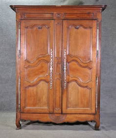 18TH C COUNTRY FRENCH TWO DOOR WARDROBE (1 of 12)