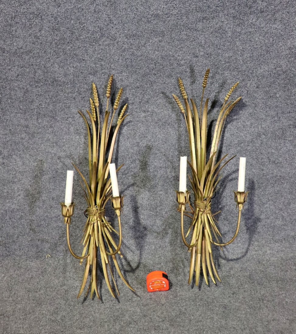 PAIR BRASS WHEAT CANDLE SCONCES (1 of 11)