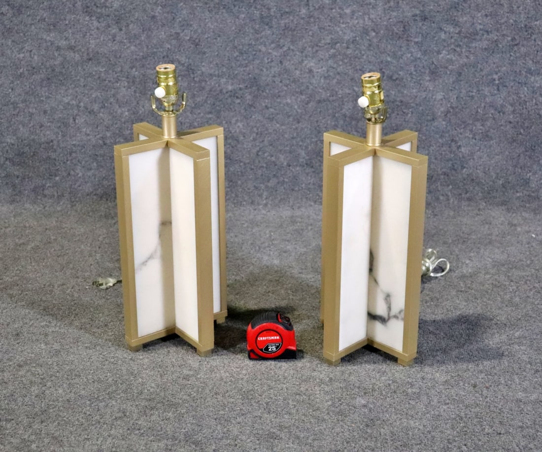 PAIR MID CENTURY MODERN TABLE LAMPS (1 of 4)