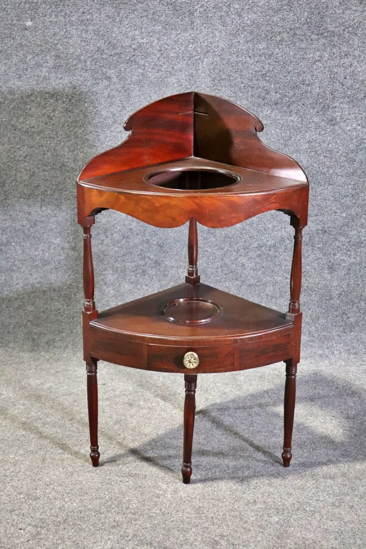 ANTIQUE ENGLISH CORNER WASH STAND (1 of 11)
