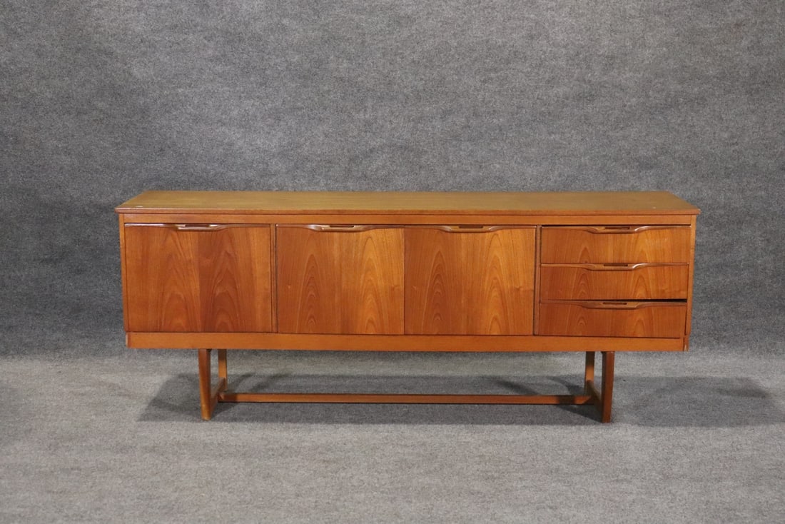 DANISH STYLE SIDEBOARD (1 of 11)