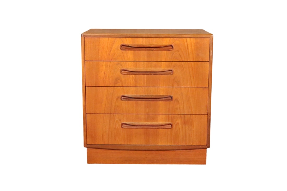 DANISH STYLE 4 DRAWER CHEST (1 of 7)