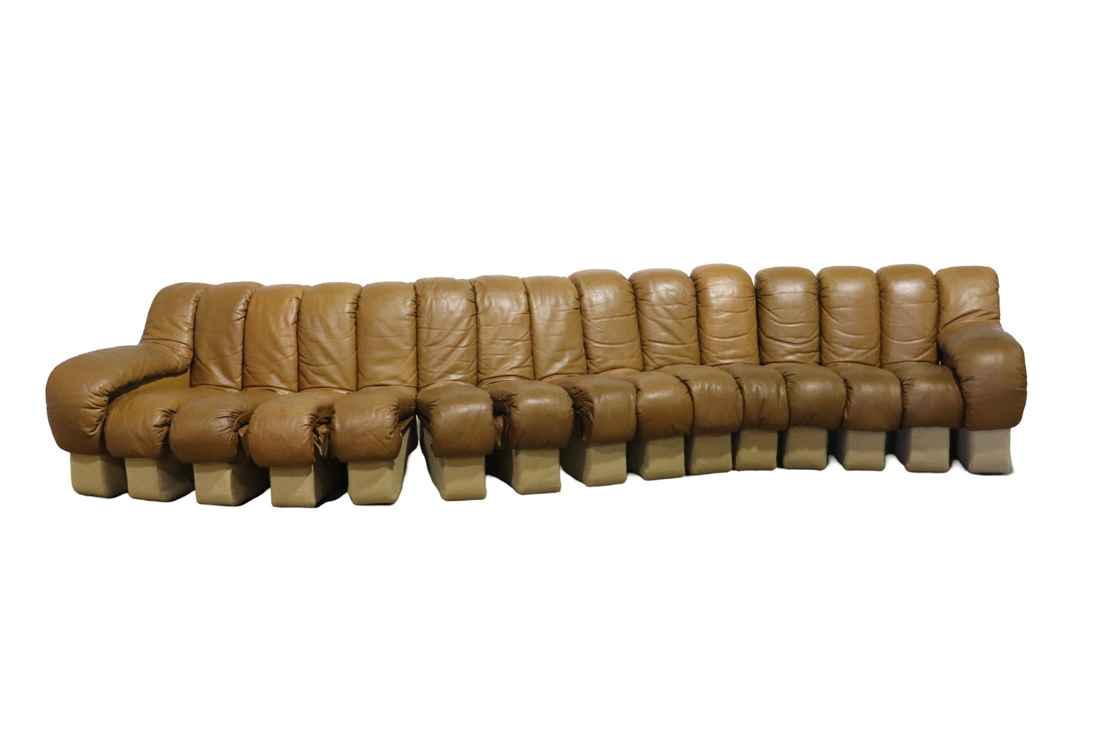 STENDIG DS 600 SNAKE SECTIONAL SOFA (1 of 14)
