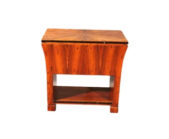ART DECO END TABLE