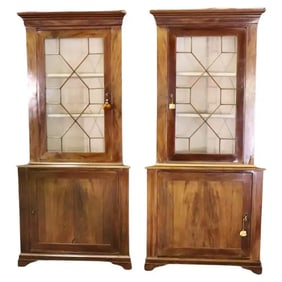 PAIR EDWARDIAN CHIPPENDALE STYLE GLAZED CORNER CABINETS