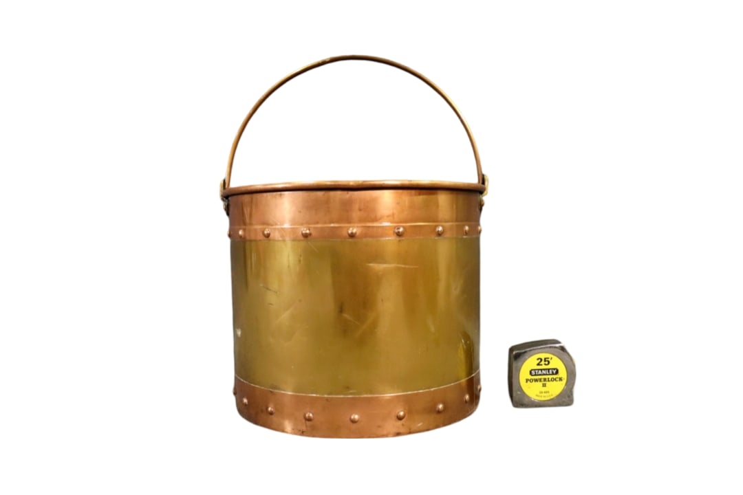 ENGLISH COPPER & BRASS BUCKET (1 of 8)