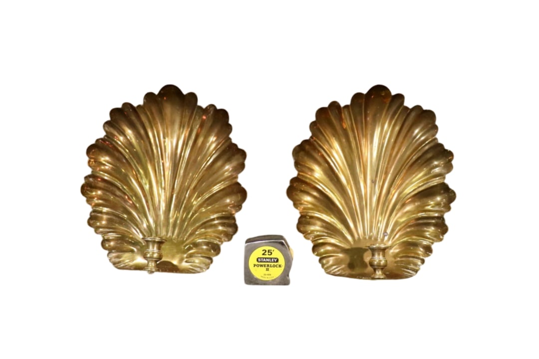 PAIR BRASS SEASHELL FORM SCONCES: Brass. Seashell form. 13 1/2" h x 12 1/4" w x 3" d.