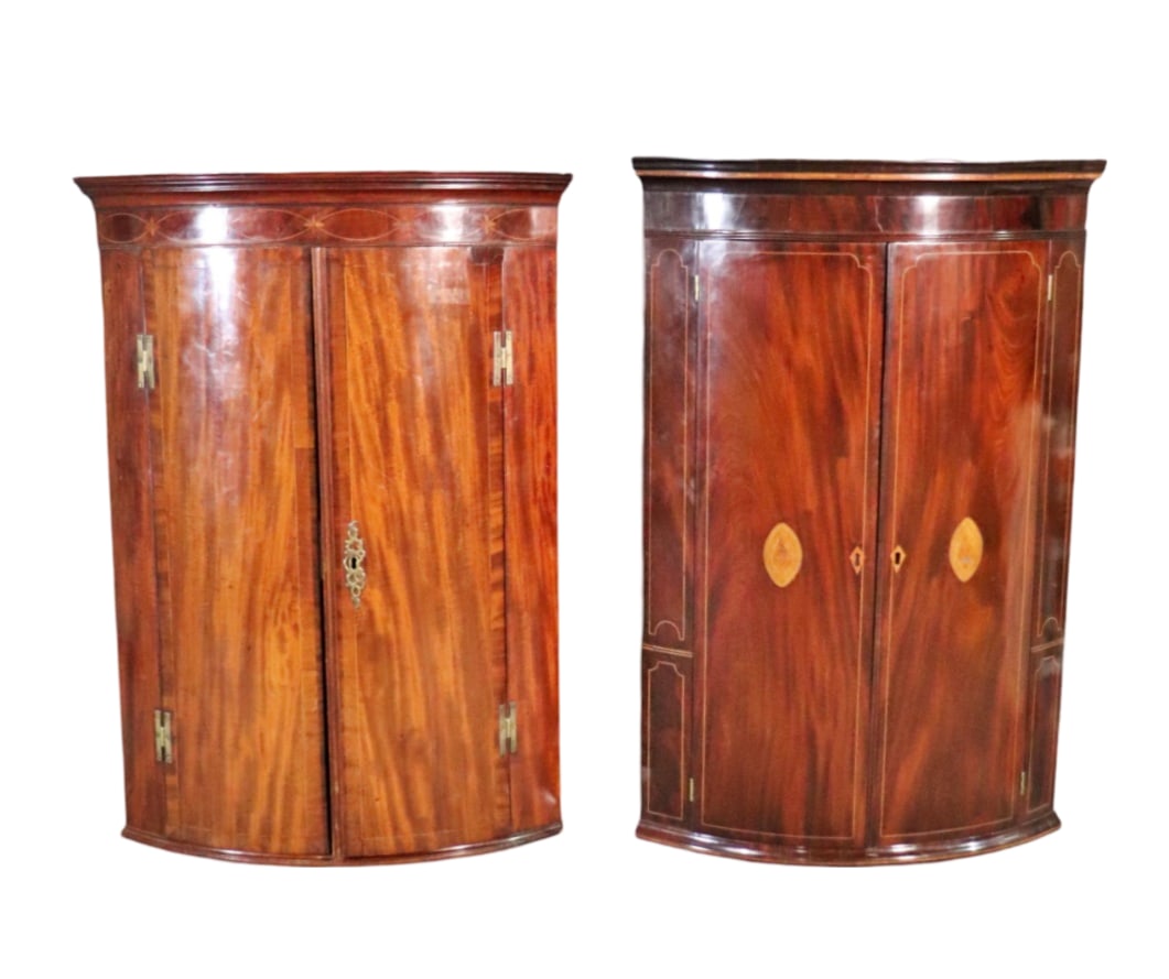 COMPANION PAIR GEORGIAN BOW FRONT HANGING CORNER CABINETS (1 of 13)