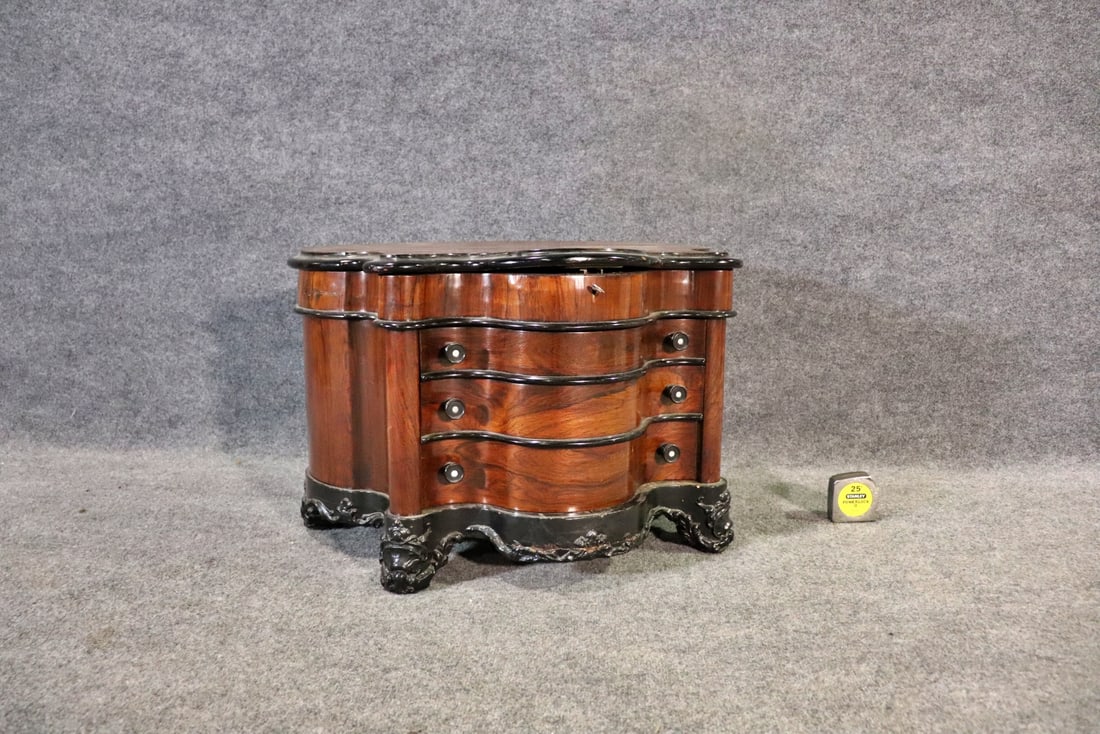 VICTORIAN ROSEWOOD & EBONIZED SEWING CHEST (1 of 11)