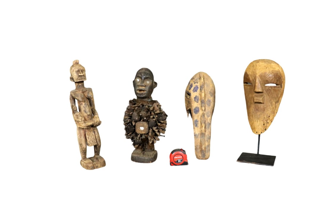 3 CARVED AFRICAN SCULPTURES & 1 MASK (1 of 19)