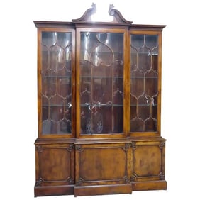 ENGLISH MADE FEDERAL STYLE MAHOGANY BREAKFRONT