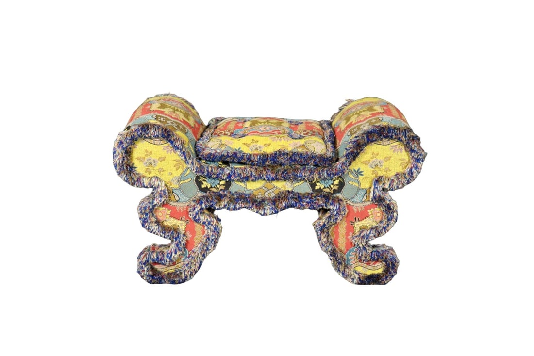 UPHOLSTERED BENCH (1 of 6)