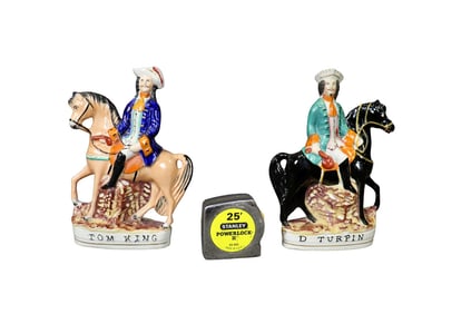2 STAFFORDSHIRE POTTERY FIGURES TOM KING & DICK TURPIN