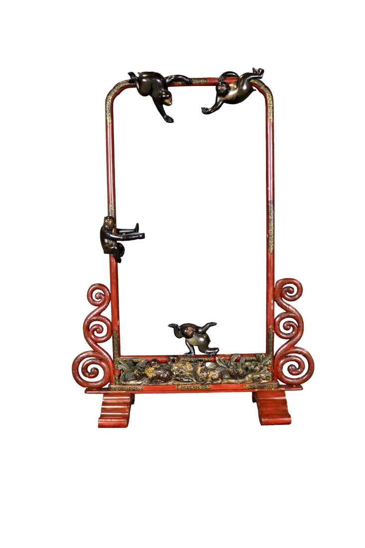 ASIAN PAINT DECORATED SCREEN HOLDER (1 of 15)