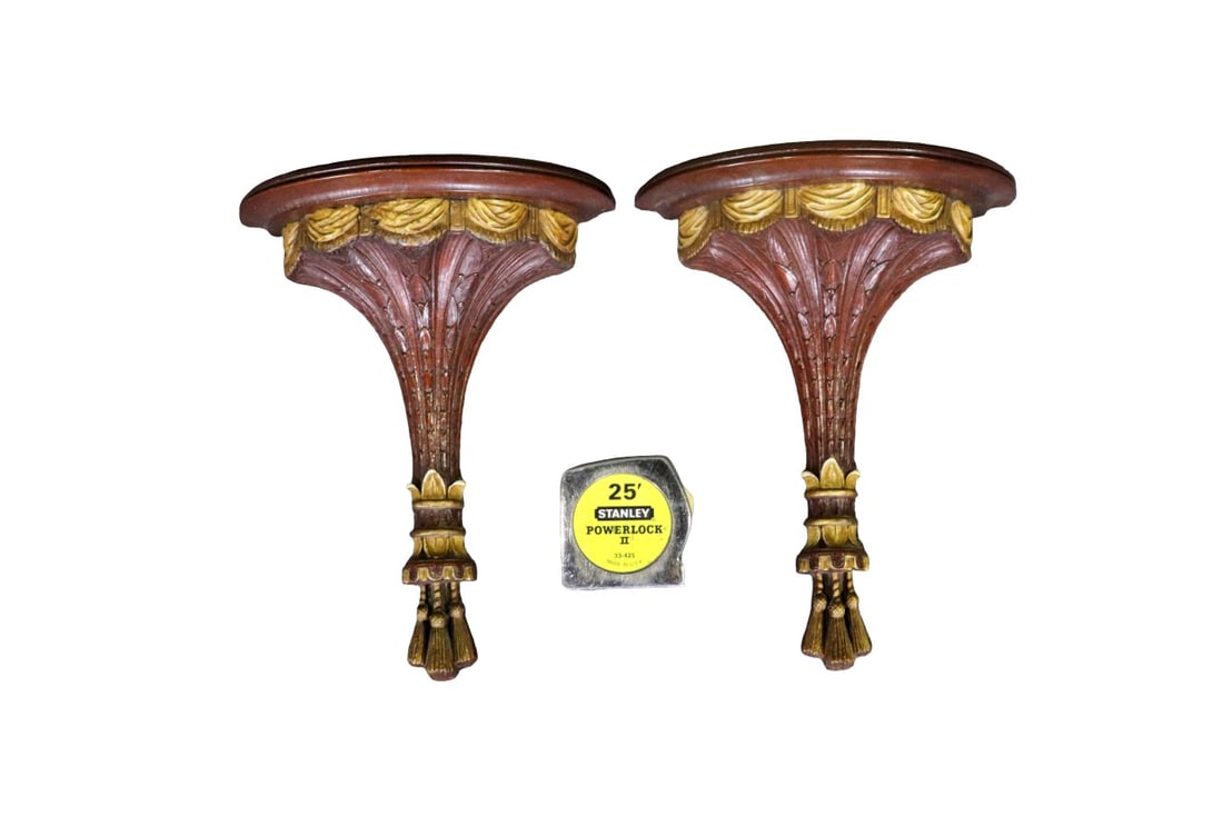 PAIR NEOCLASSICAL WALL BRACKETS (1 of 9)