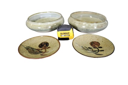 2 BOWLS & 2 PLATES JAPANESE POTTERY UNSIGNED SHOJI HAMADA