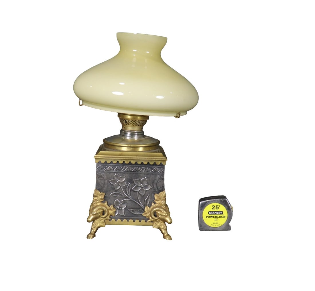 BRONZE SQUARE RAM HEAD TABLE LAMP WITH SHADE (1 of 8)